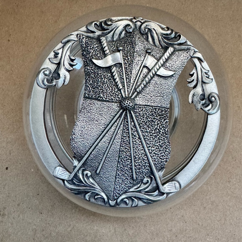 1996 Seagull Pewter Golf Coat of Arms Potpourri/Trinket Glass Dish. 3” by 4.5”